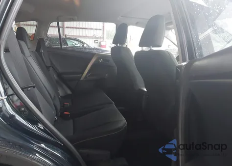 2018 Toyota Rav4 Adventure/Xle z USA, uszkodzony, nr VIN JTMRFREV9JJ235233